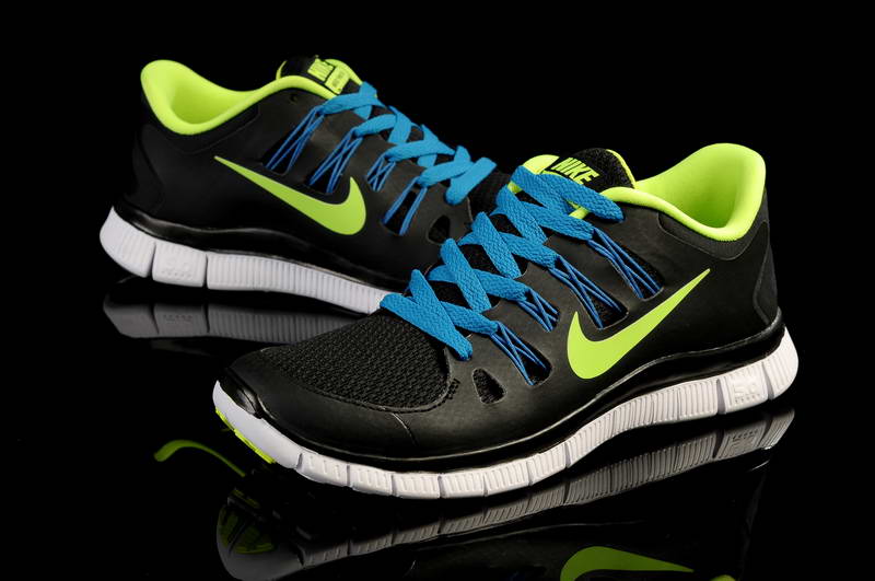 Nike Free Run 5.0 V2 Mens Running Shoes Black  Olive Green (1)